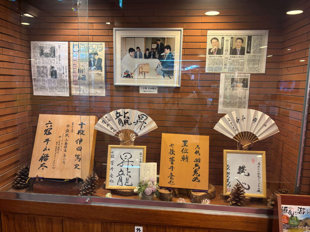 エントランス左手側①